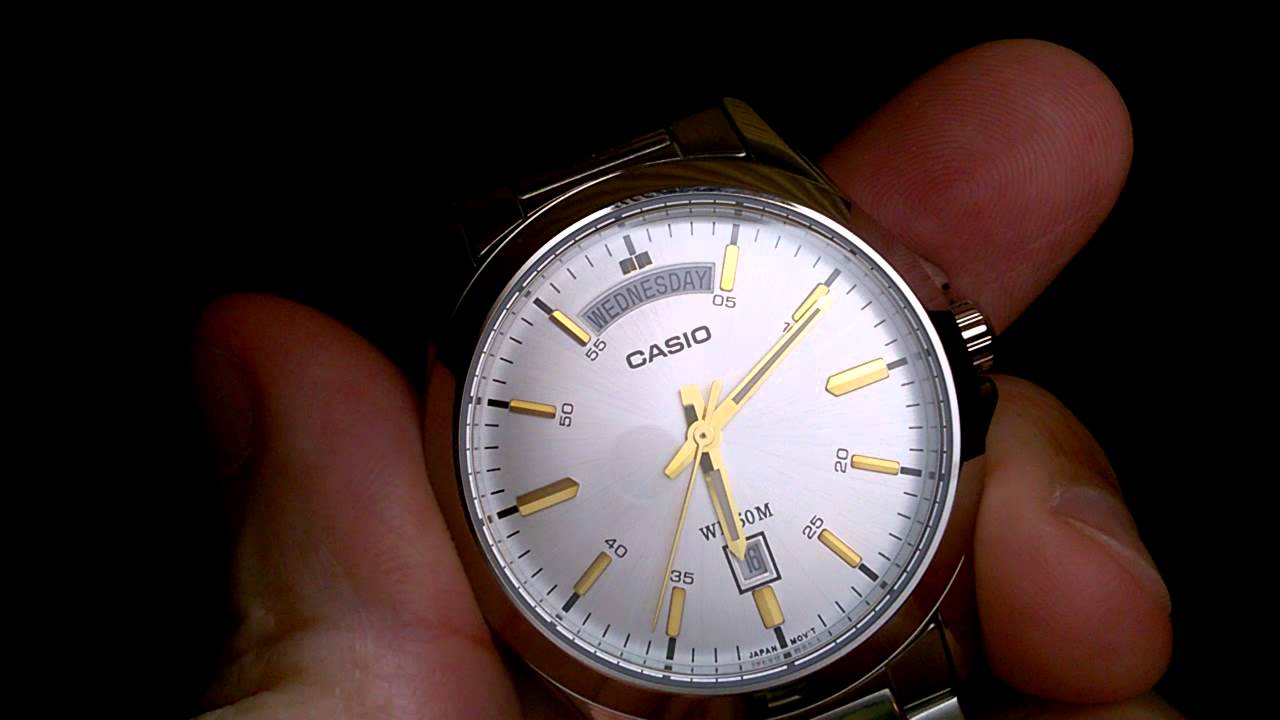 Casio - MTP-1370D-7A2VDF - Stainless Steel Watch For Men