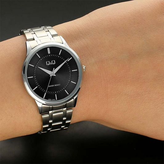 Q&Q QZ61J202Y Wrist Watch For Women